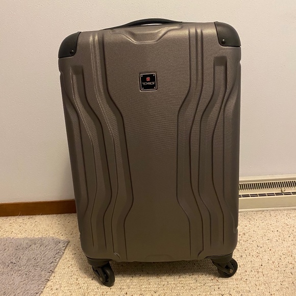 CARRY-ON Set TAG Legacy 3-Pc. Luggage suitcase CARRY-ON Set Grey - Picture 1 of 8